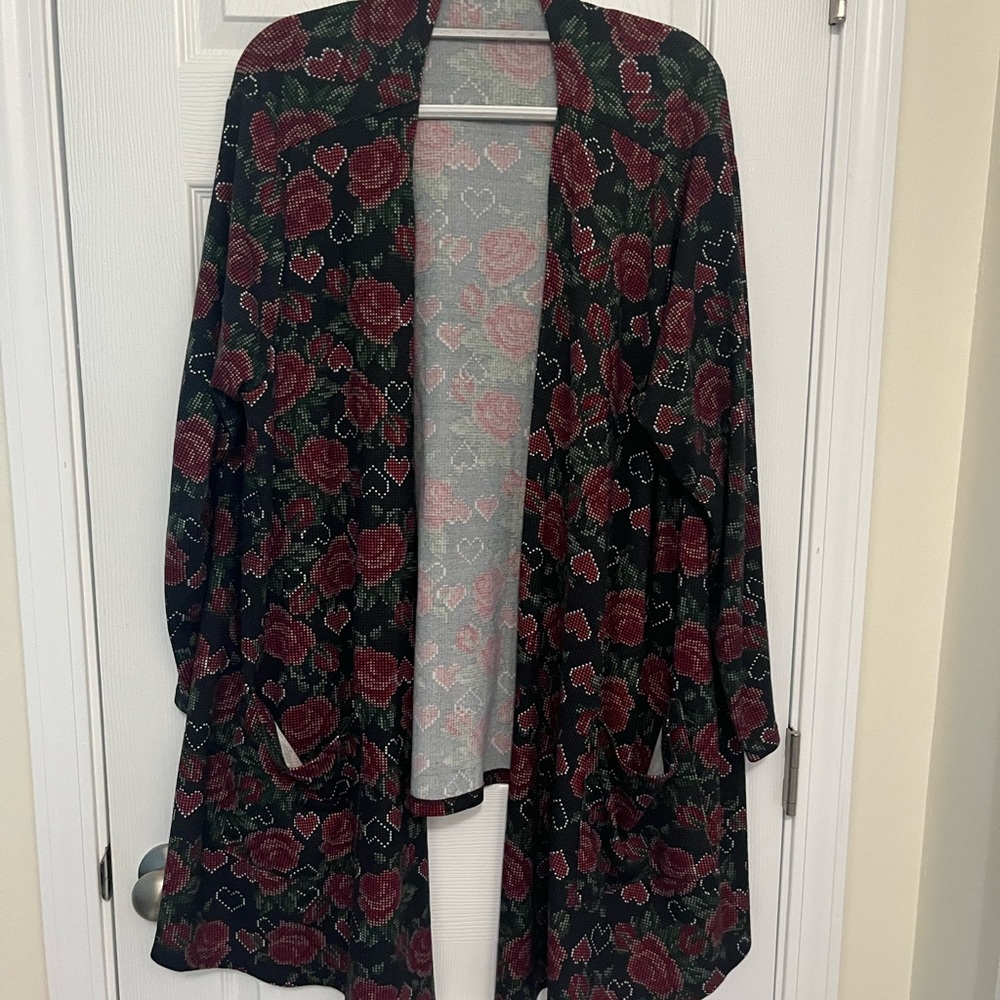 Floral Open-Front cardigan -Lularoe Black and Red